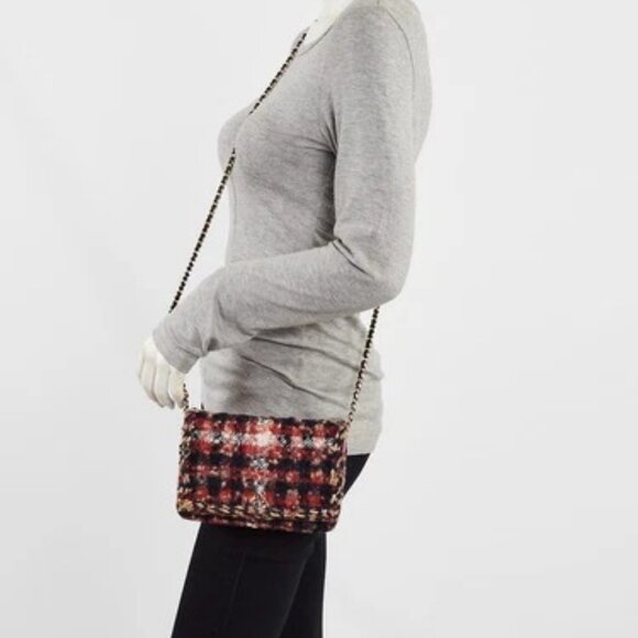 Chanel Red Multicolor Tweed Charms WOC Clutch Bag - Picture 2 of 12